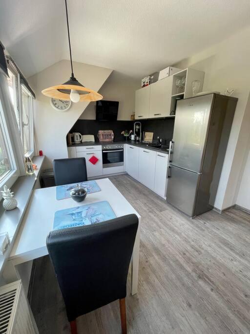Appartement Dein Idyllisches Zuhause Auf Zeit In Norderstedt Extérieur photo