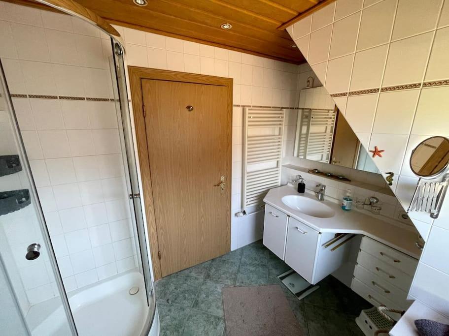 Appartement Dein Idyllisches Zuhause Auf Zeit In Norderstedt Extérieur photo